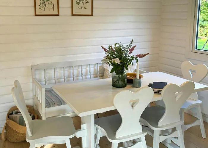 Summer House With Beautiful Interior Details Дом отдыха *