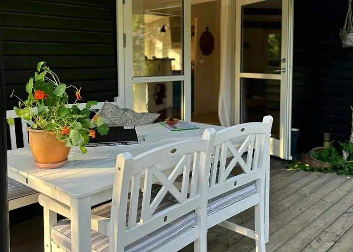 Summer House With Beautiful Interior Details Дом отдыха *